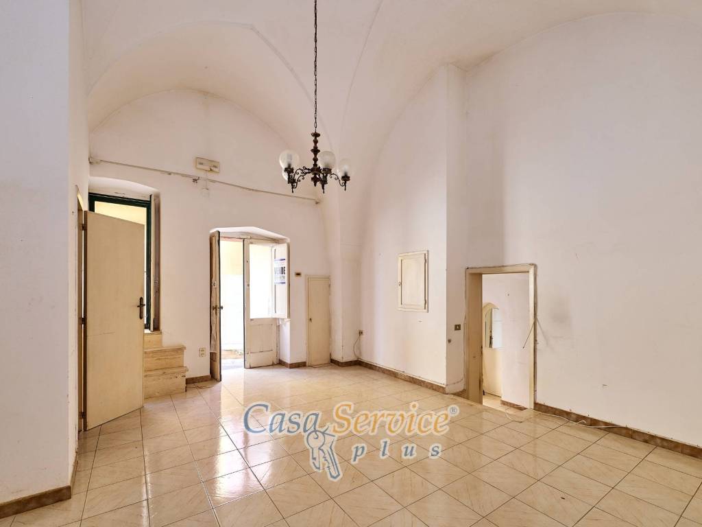 Casa indipendente a Ruffano in Via Arcivescovo Zezza - Foto 5