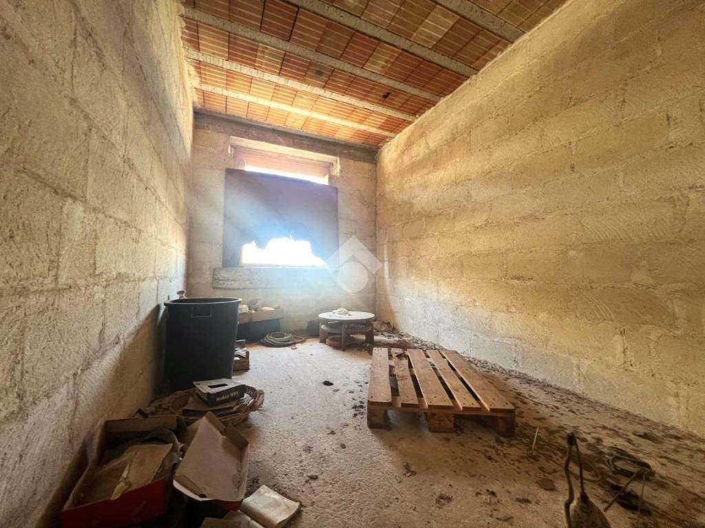 Rustico / casale a Mesagne in Via T. Livio, 56 - Foto 4