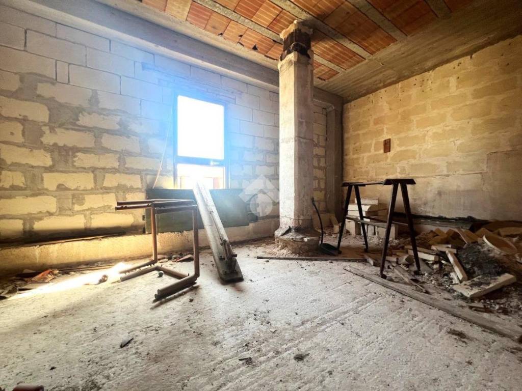 Rustico / casale a Mesagne in Via T. Livio, 56 - Foto 5