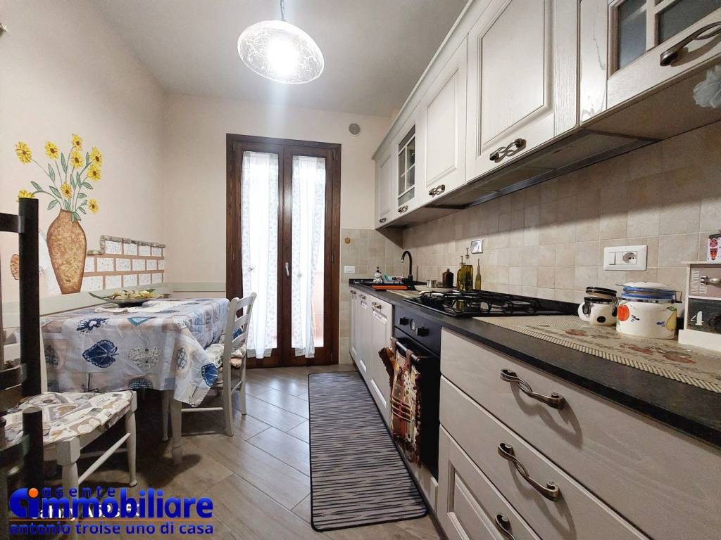 Appartamento a Serravalle pistoiese in Strada Regionale Lucchese - Foto 2