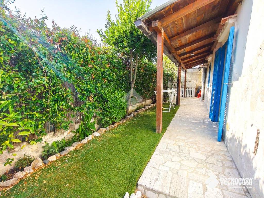 Villa a Vieste in Villa indipendente Contrada SCIALARA - Foto 4