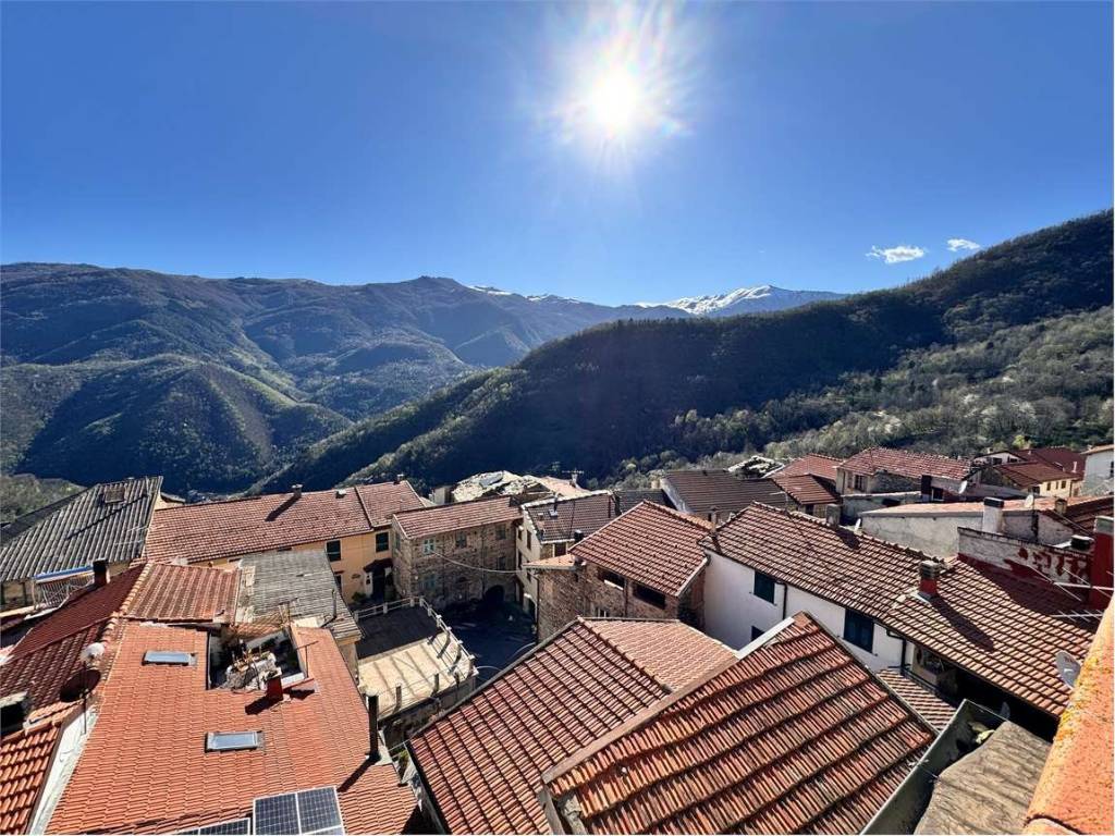 Casa indipendente a Pornassio in Via Alla Chiesa, snc - Foto 2