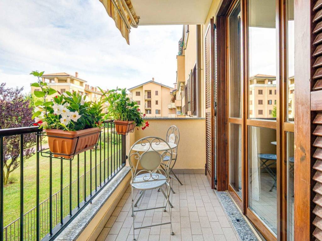 Appartamento a Turate in via Roma , 105 - Foto 2