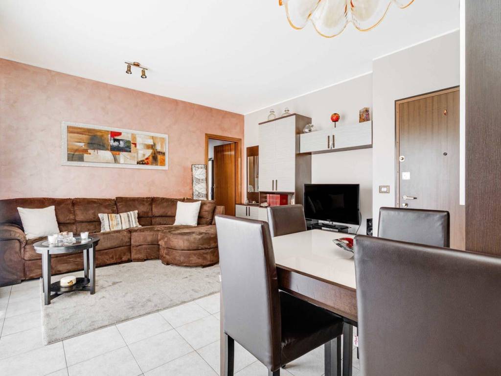 Appartamento a Turate in via Roma , 105 - Foto 5