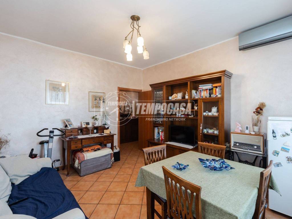 Appartamento a Bulciago in Via Alessandro Manzoni 11 - Foto 3