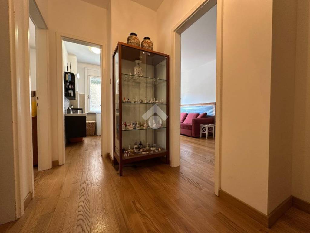 Appartamento a Trieste in V.le Raffaello Sanzio, 5 - Foto 3