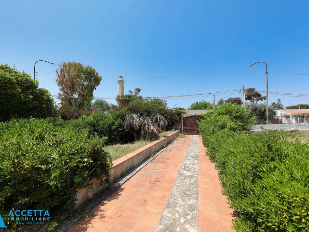 Villa a Taranto in Via Del Faro, 177 - Foto 4