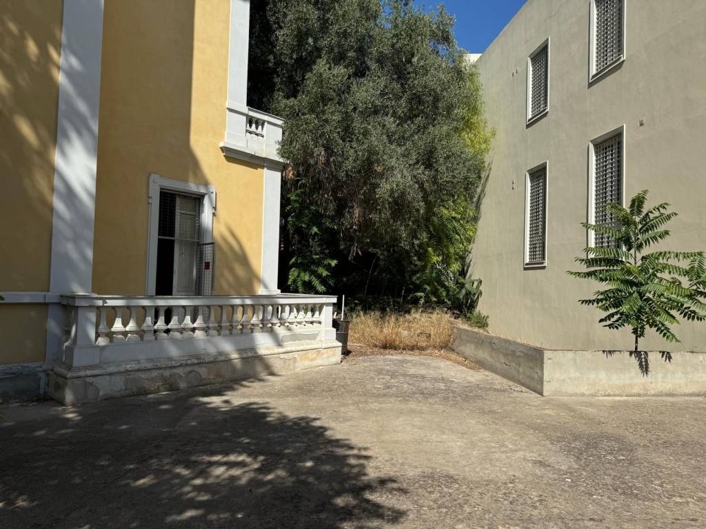 Villa a Cagliari in Viale Luigi Merello, 45 - Foto 4