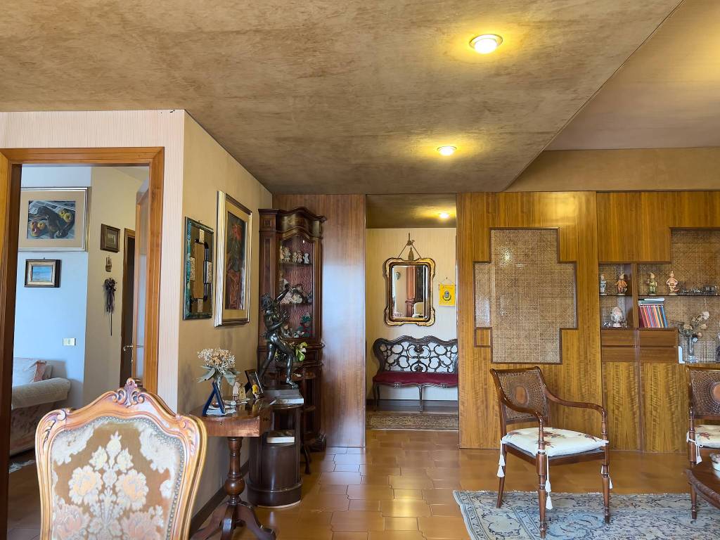 Appartamento a Cagliari in Via Gerolamo Pitzolo, 26 - Foto 3