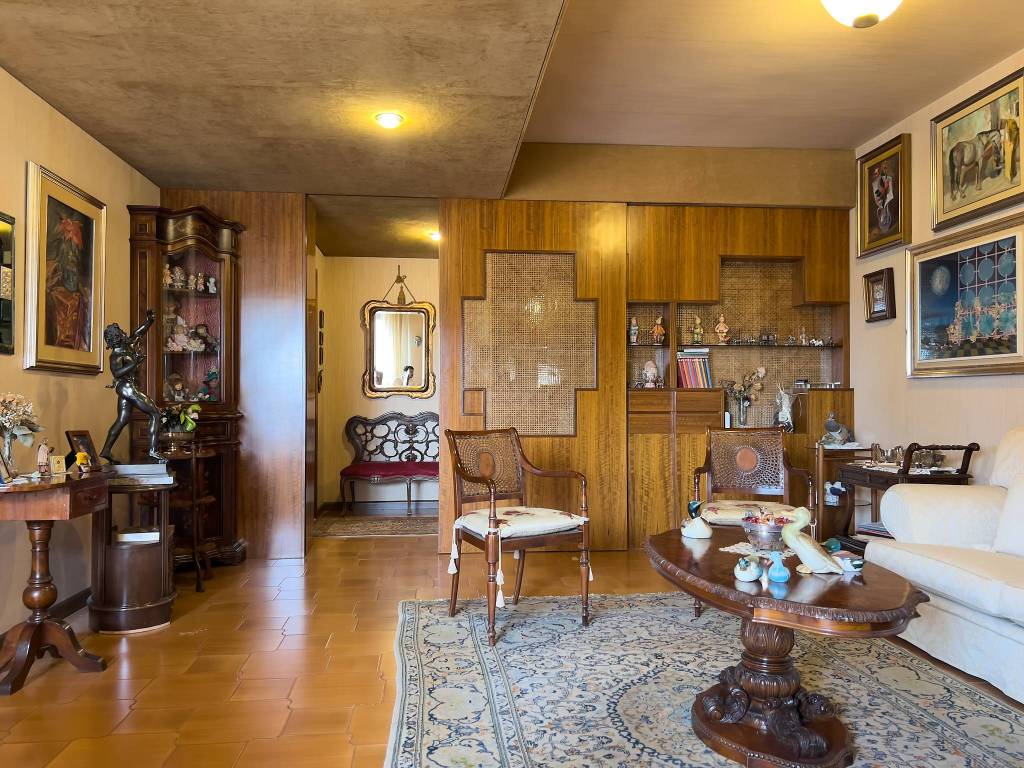 Appartamento a Cagliari in Via Gerolamo Pitzolo, 26 - Foto 4