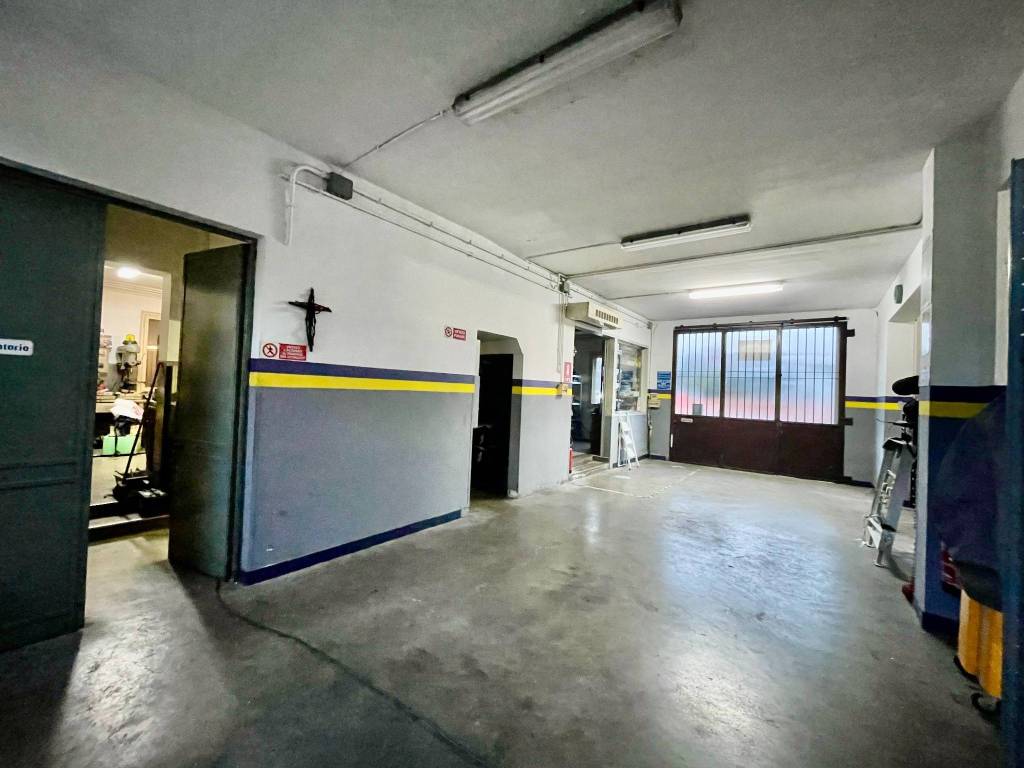 Palazzo / stabile a Portogruaro in Viale Trieste, 104 - Foto 2