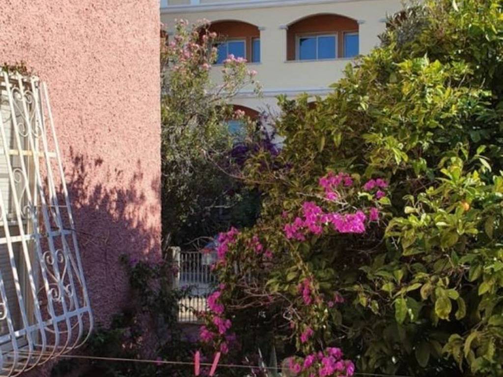 Casa indipendente a Golfo aranci in Via Cristoforo Colombo - Foto 3