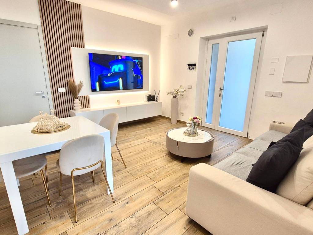 Appartamento a Bucine in Via Arturo Toscanini - Foto 2