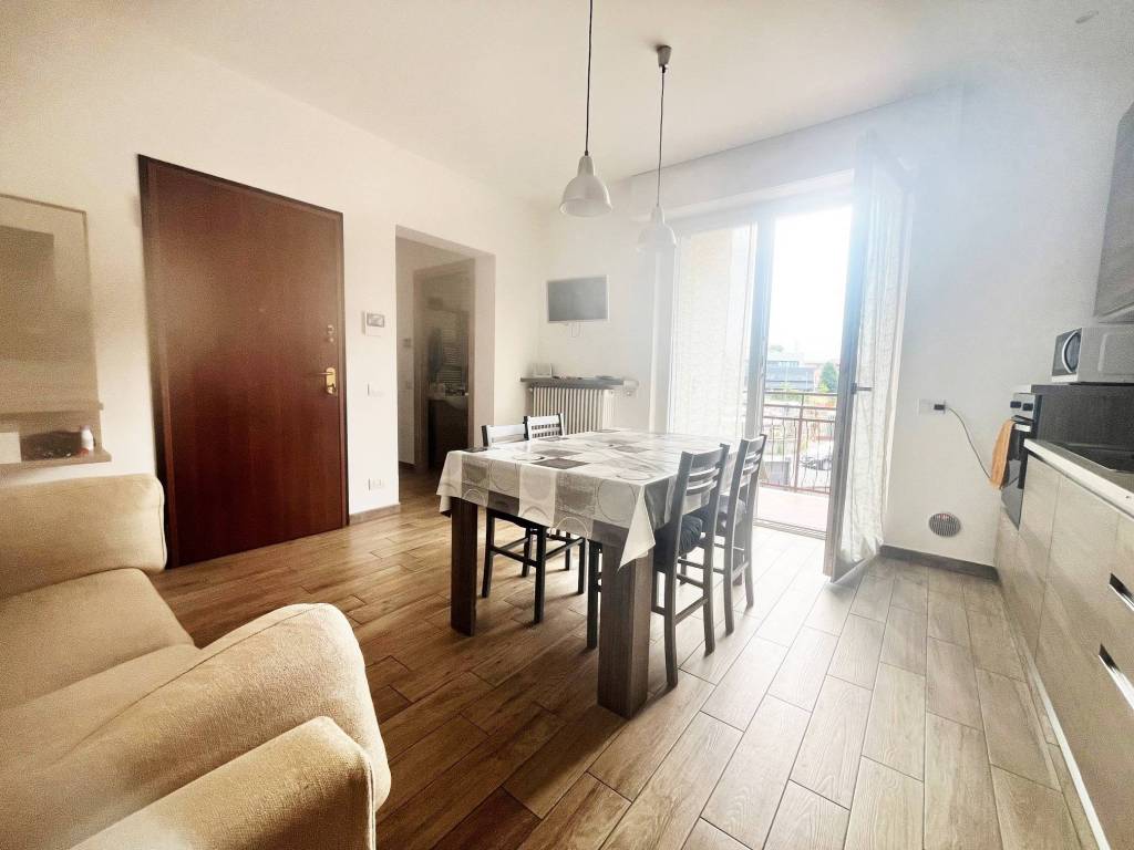 Appartamento a Novedrate in Via Europa Unita - Foto 2