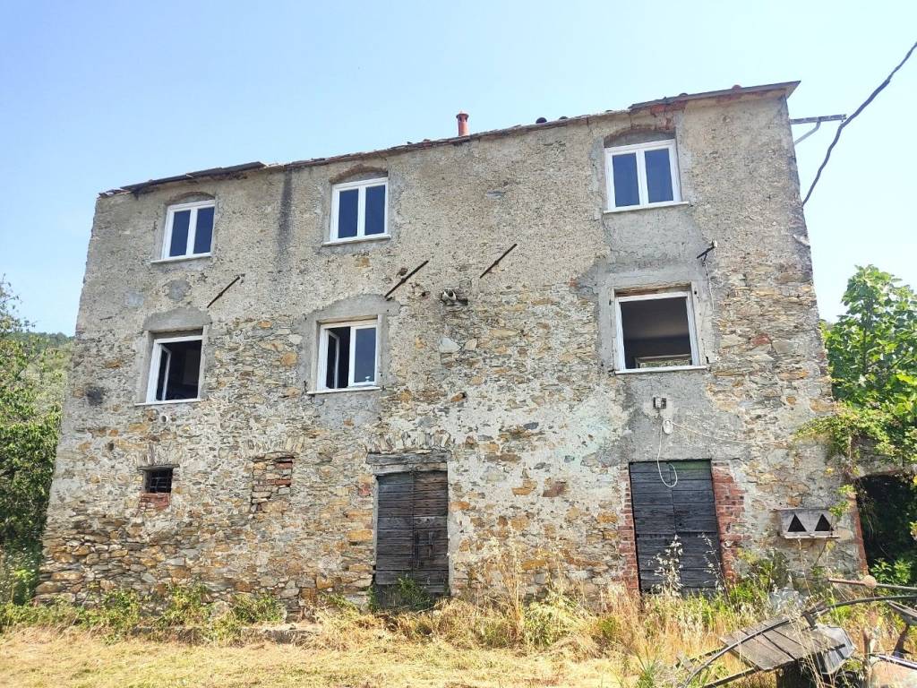 Rustico / casale a Castelnuovo magra in Strada Provinciale di Castelnuovo Magra - Foto 4