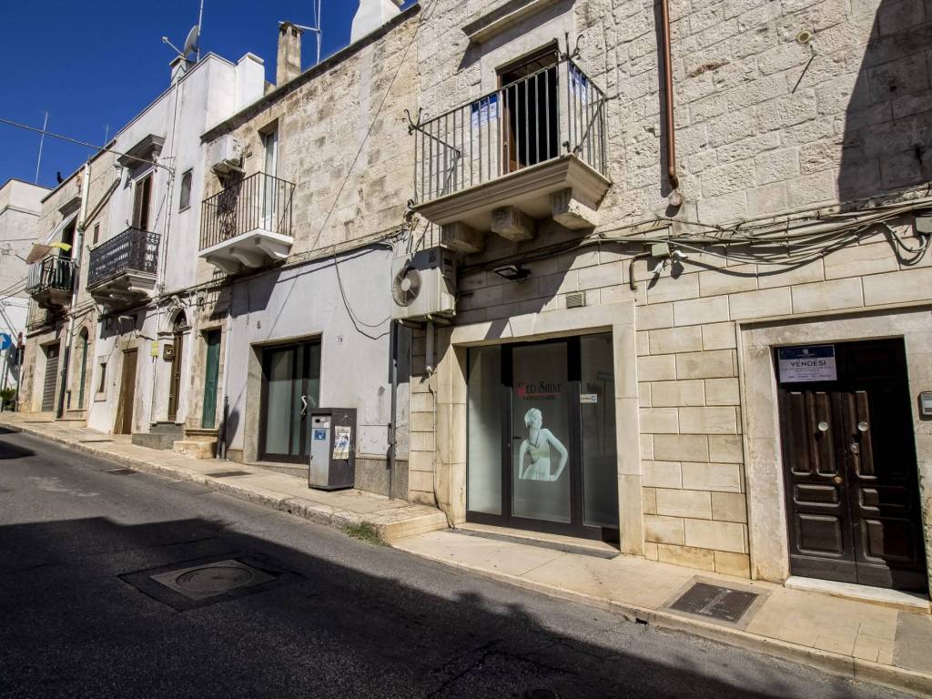 Casa indipendente a Ceglie messapica in Via Roma, 85 - Foto 3