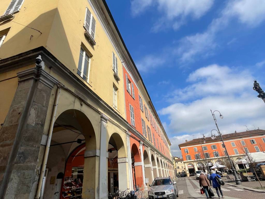 Immobile a Piacenza in Piazza Duomo - Foto 2