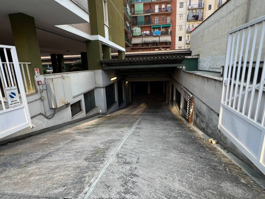 Box / garage a Alessandria in Spalto Borgoglio, 82 - Foto 2