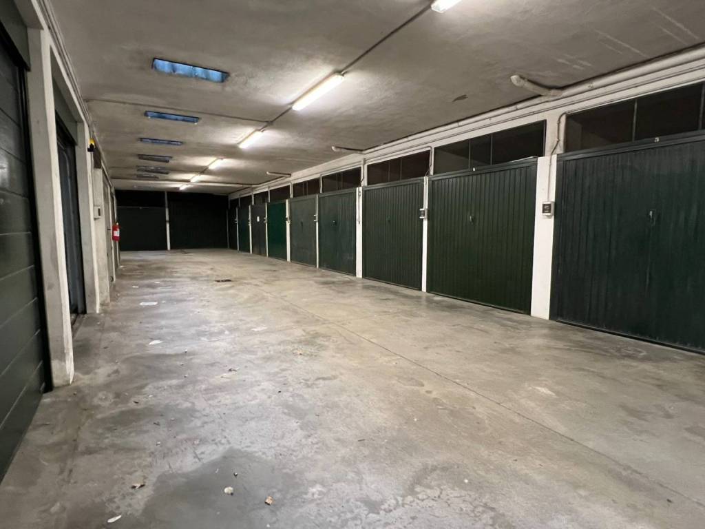Box / garage a Alessandria in Spalto Borgoglio, 82 - Foto 4