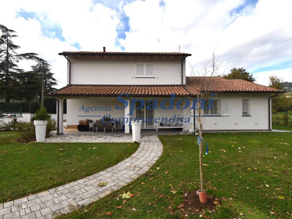 Villa a Buggiano in Via Pistoiese, 72 - Foto 4