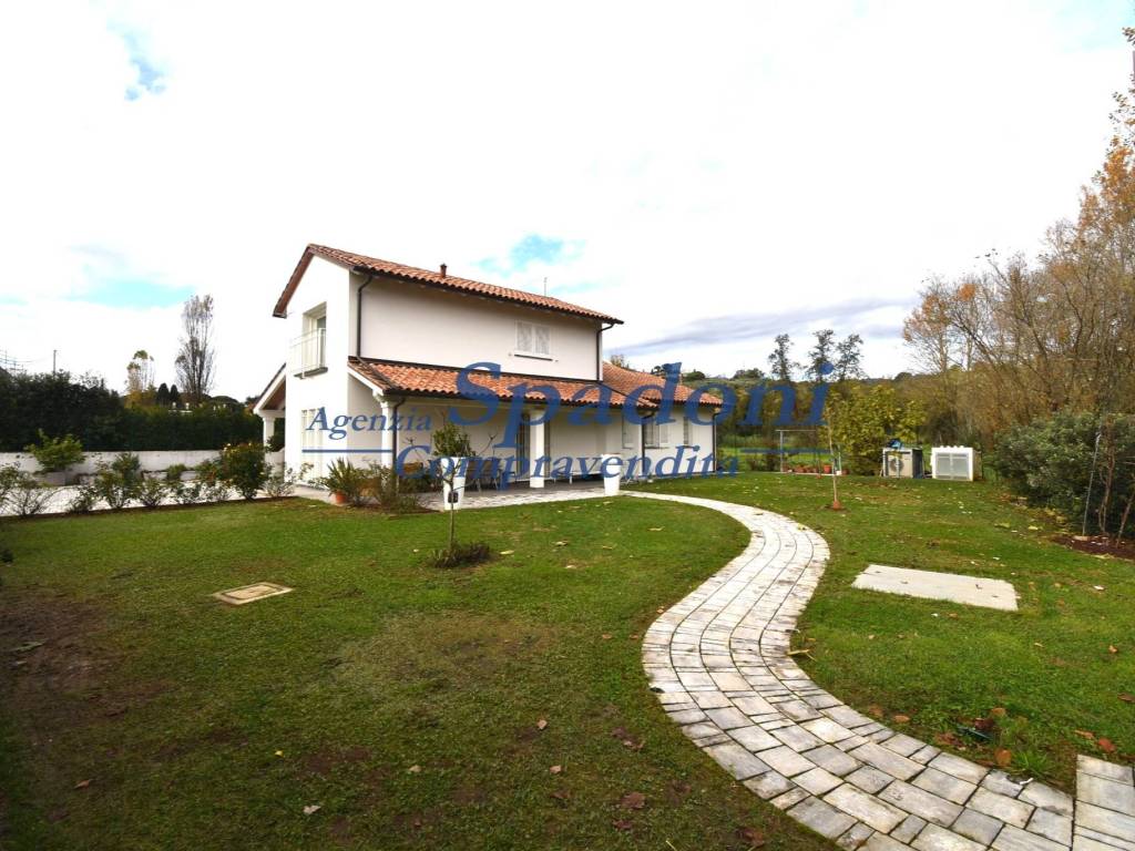 Villa a Buggiano in Via Pistoiese, 72 - Foto 5