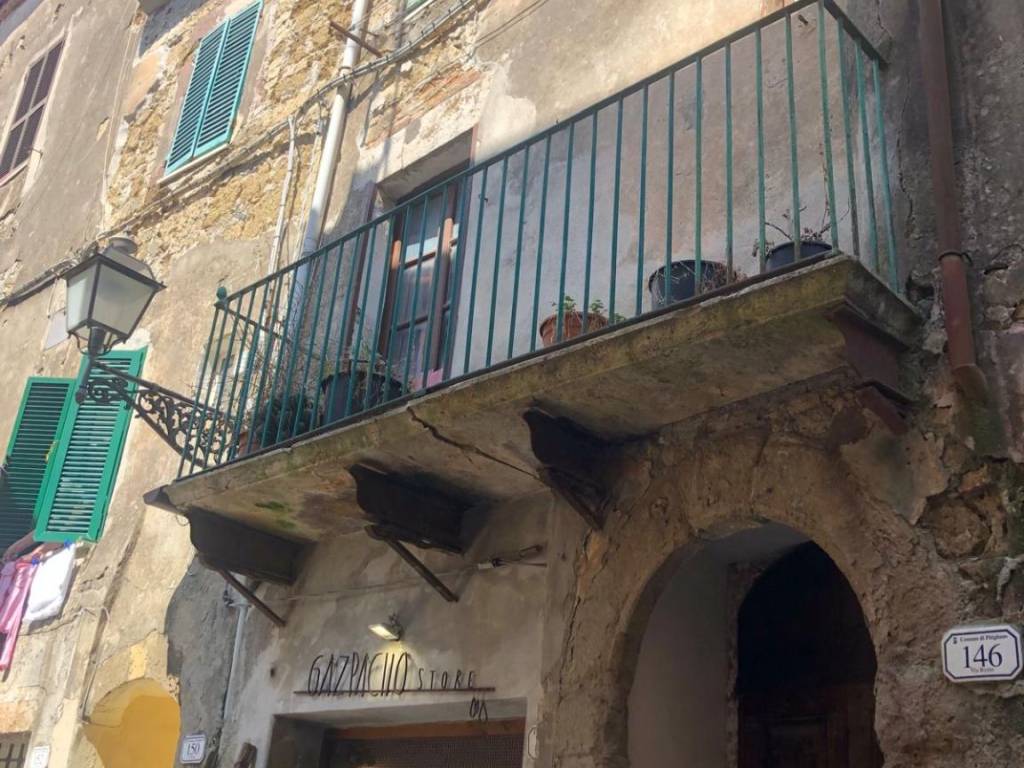 Appartamento a Pitigliano in Via Roma - Foto 2
