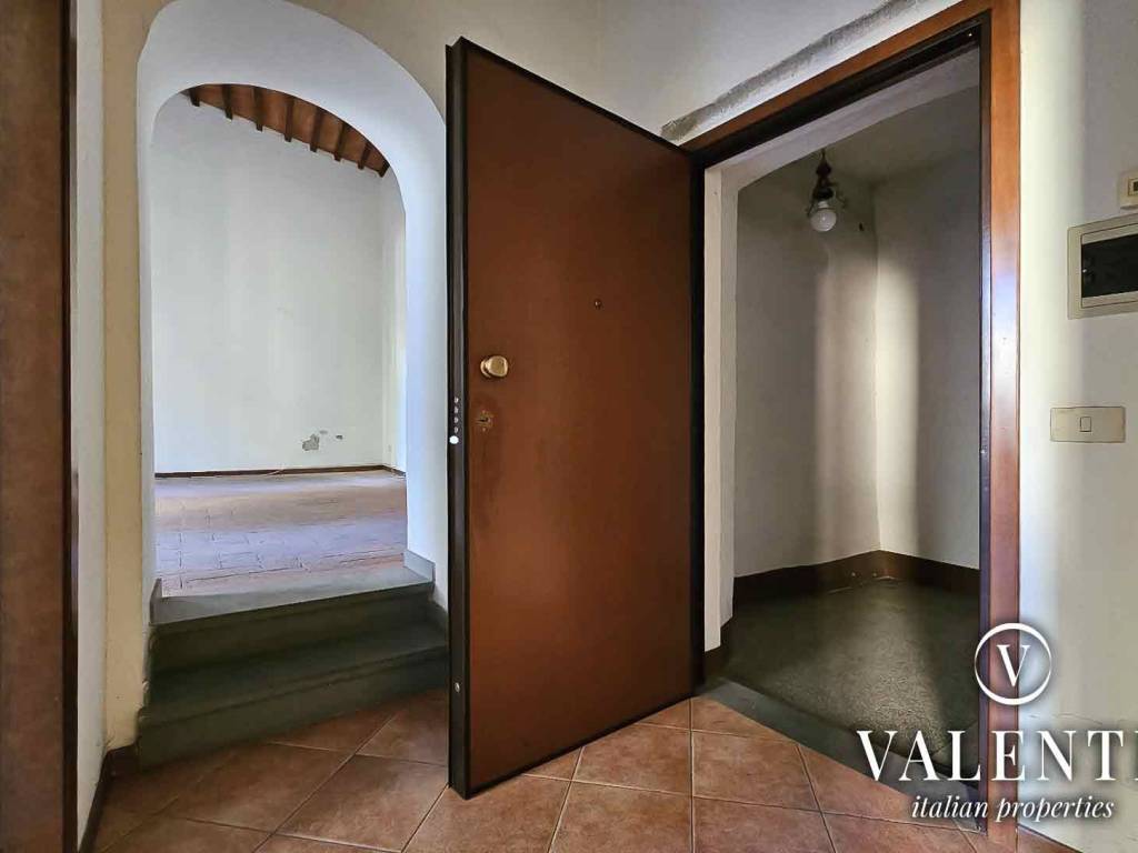 Appartamento a Montevarchi in Via Isidoro del Lungo, 87 - Foto 2