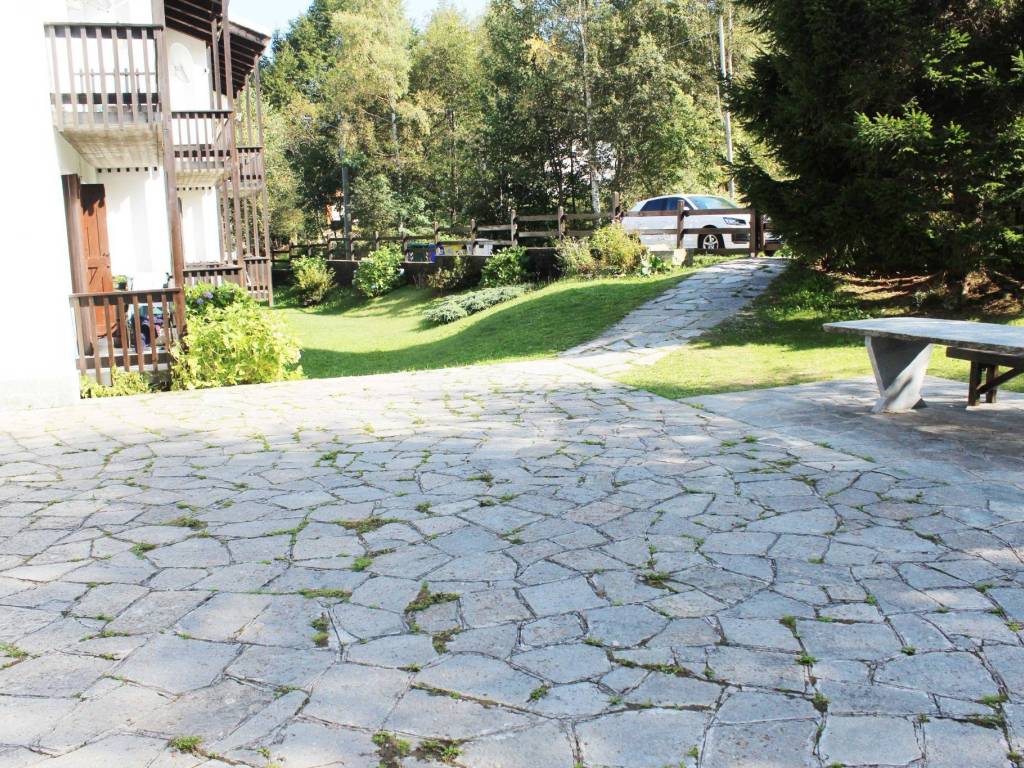 Appartamento a Bagnolo piemonte in Via Cargiour, 10 - Foto 2