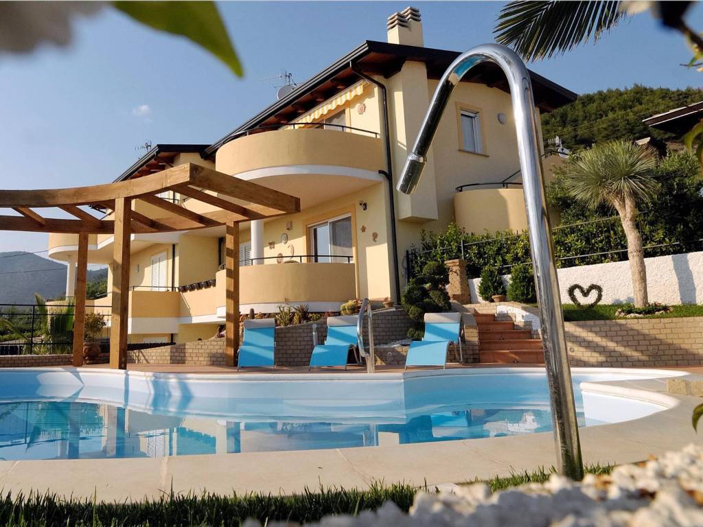 Villa a Praia a mare in Via della Foresta, 48 - Foto 3