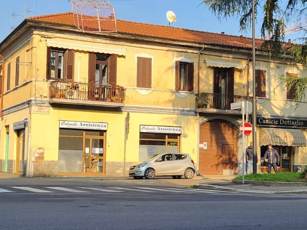 Immobile a Busto arsizio in Piazza Cristoforo Colombo, 5 - Foto 2