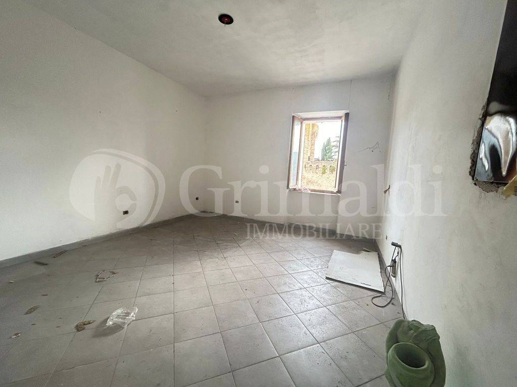 Appartamento a Jesi in VIA LUCAGNOLO, 0 - Foto 2
