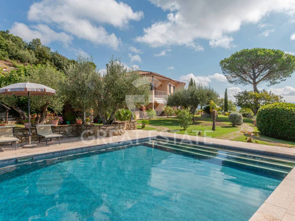 Villa a Passignano sul trasimeno in Località Cerqueto di Trecine - Foto 3