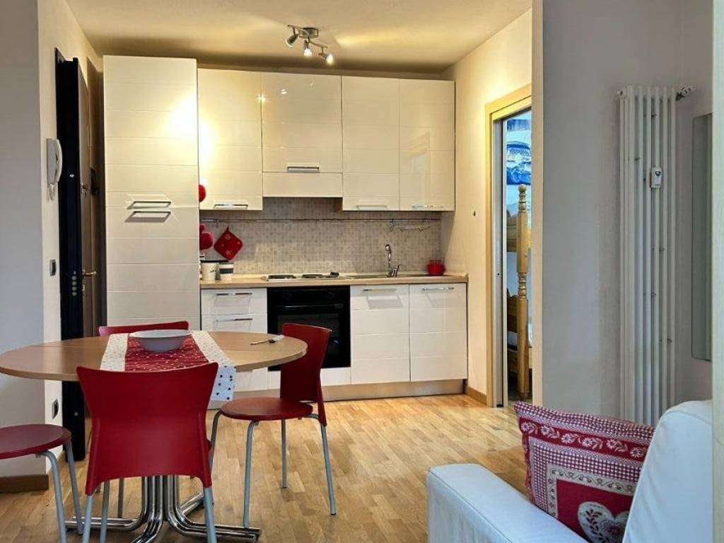 Appartamento a Madesimo in Via Andossi, 12 - Foto 2
