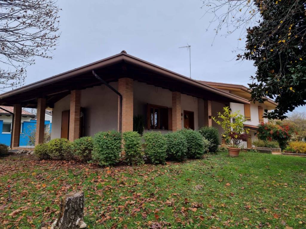 Villa a San michele al tagliamento in Via Don Antonio Giacinto, 14 - Foto 4