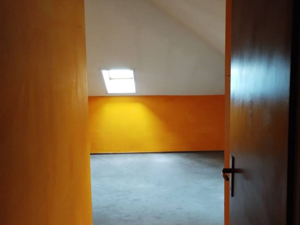 Appartamento a Vercelli in Via Giuseppe Chicco, 5 - Foto 2