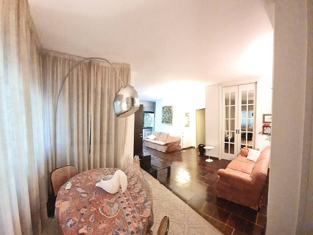 Villa a Riccione in Viale Fratelli Bandiera - Foto 5
