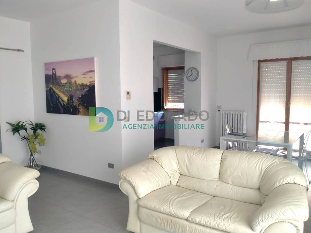 Appartamento a Martinsicuro in Via Abruzzo - Foto 2