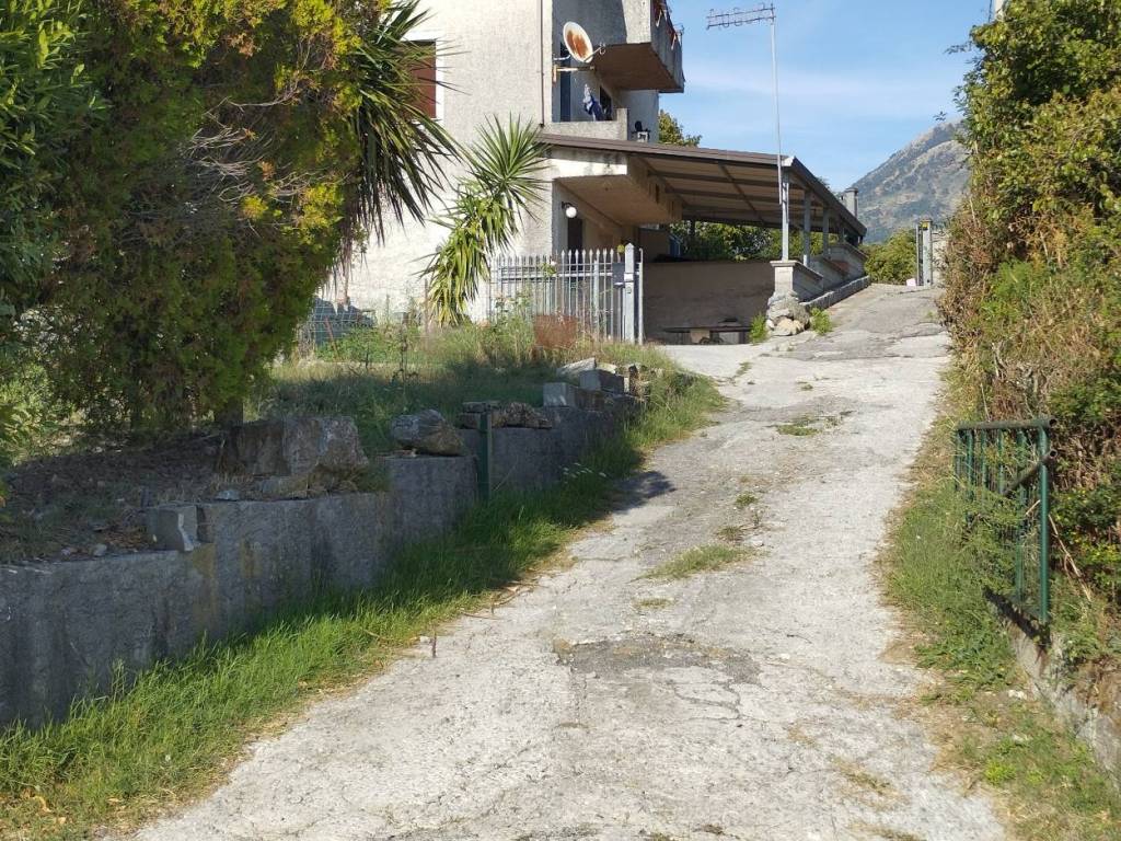 Villa a Lauria in Strada Provinciale Tirrena - Foto 5