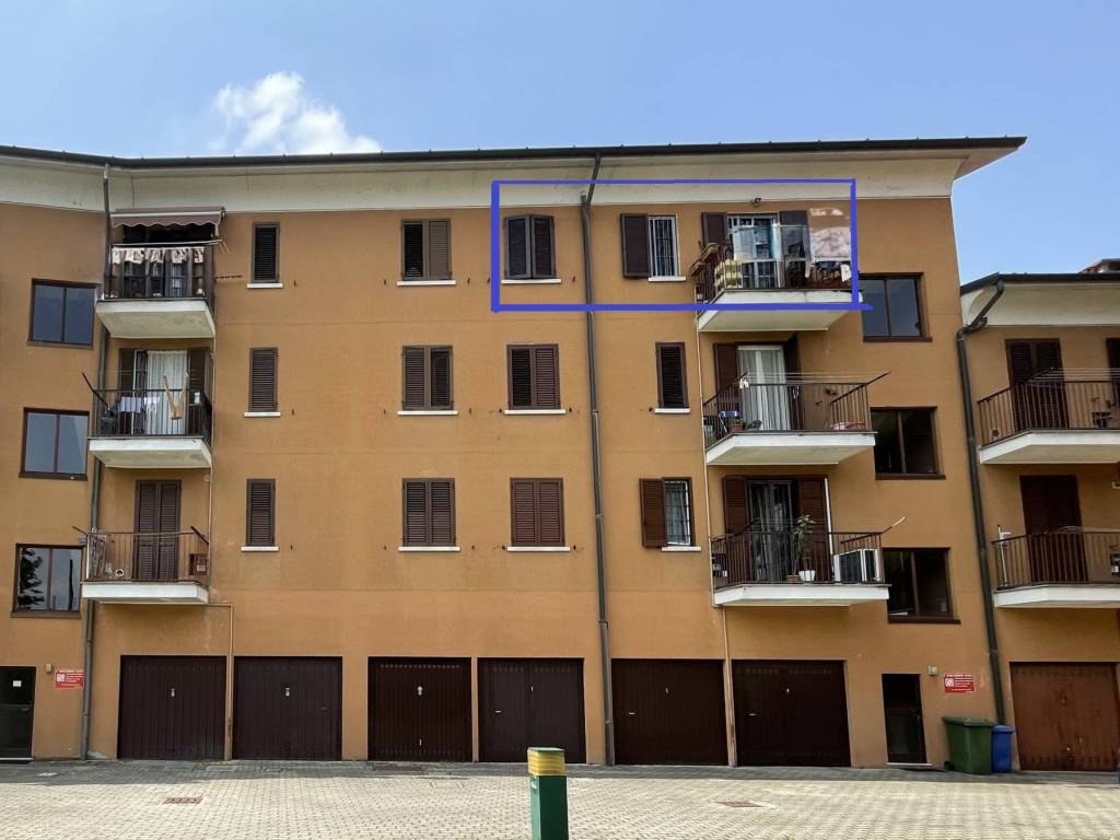 Appartamento a Mozzate in Via Gian Battista Figini, 22 - Foto 3