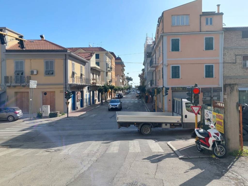Attico / mansarda a Grottammare in Via Gaetano Donizetti - Foto 4