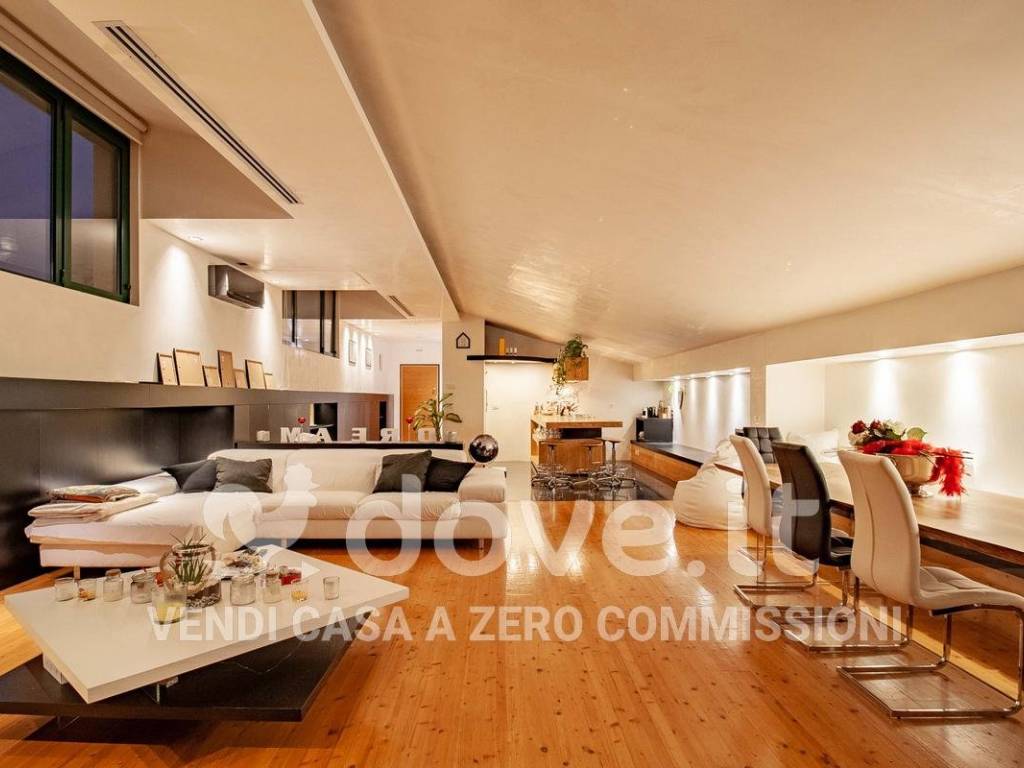 Loft / open space a Rovigo in Via Luigi Einaudi, 50 - Foto 5