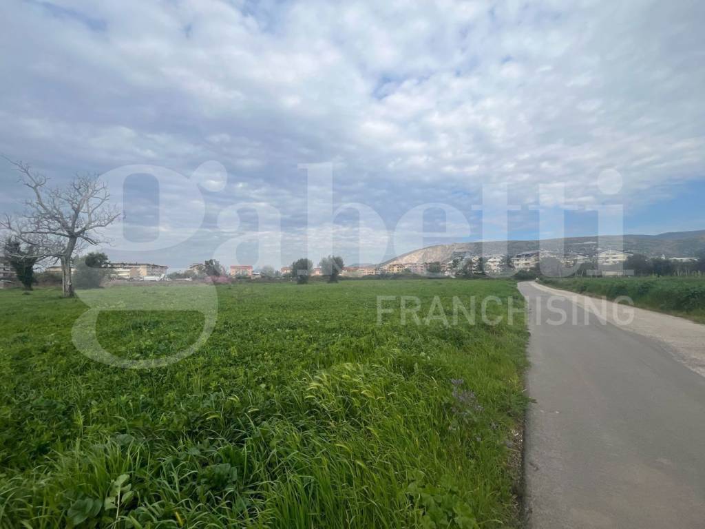 Terreno a Vitulazio in Via Luciani - Foto 4