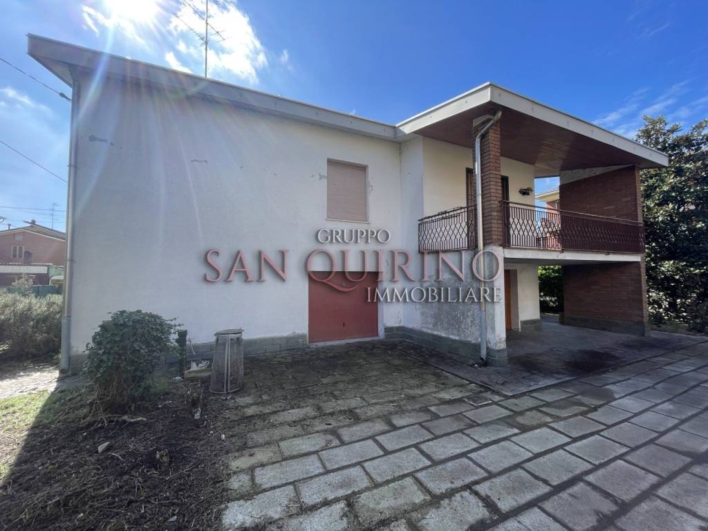Villa a Mirandola in VIA GORIZIA, 6 - Foto 5
