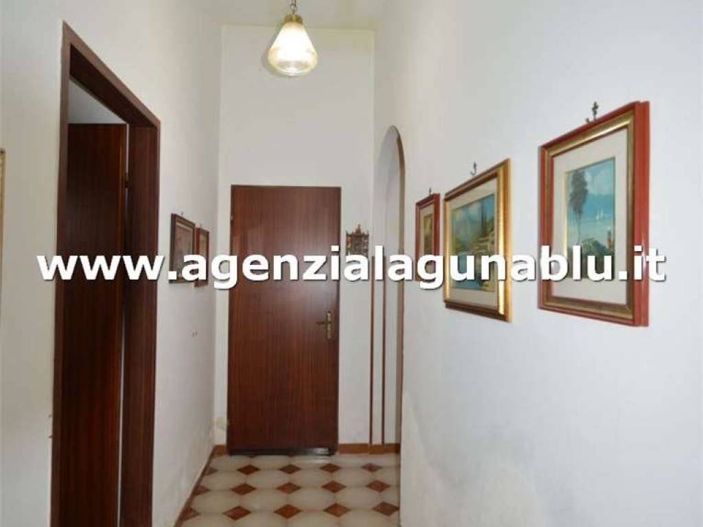 Casa indipendente a Mazara del vallo in Via Val di Mazara - Foto 5