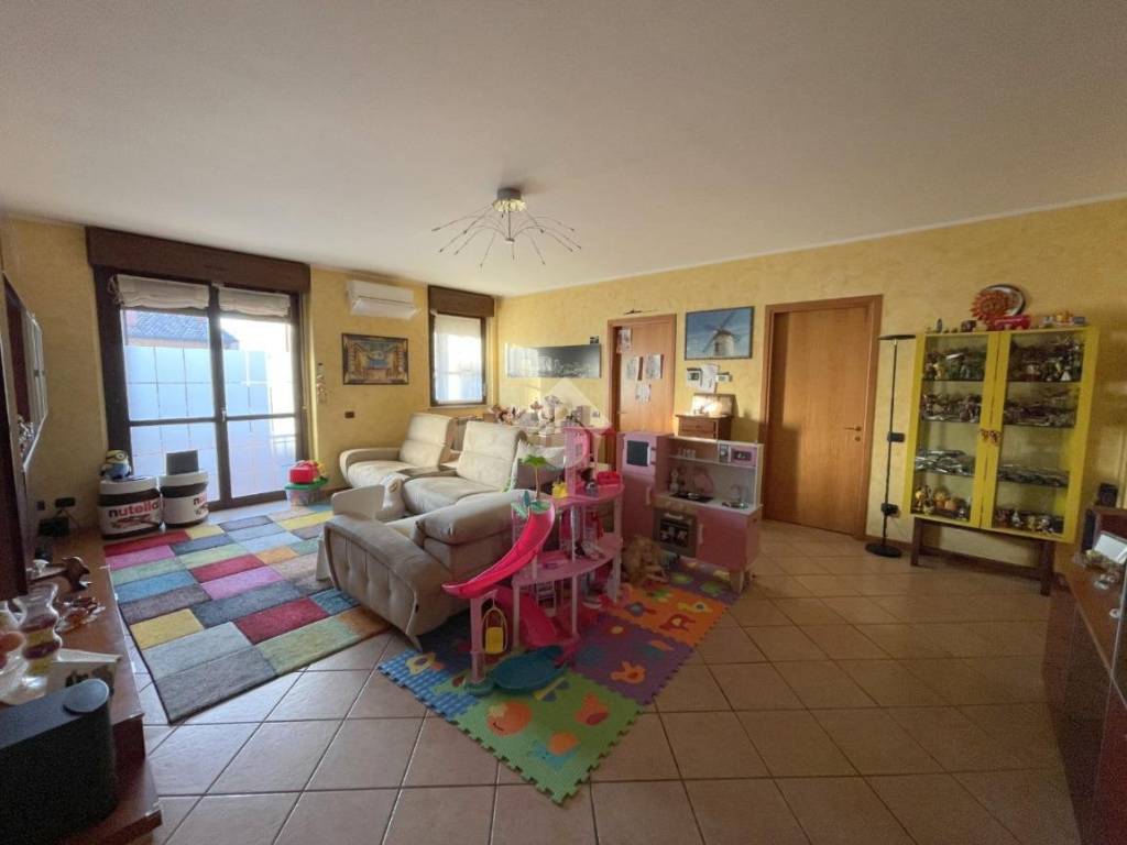 Appartamento a Fagnano olona in Via G. Leopardi, 20 - Foto 3