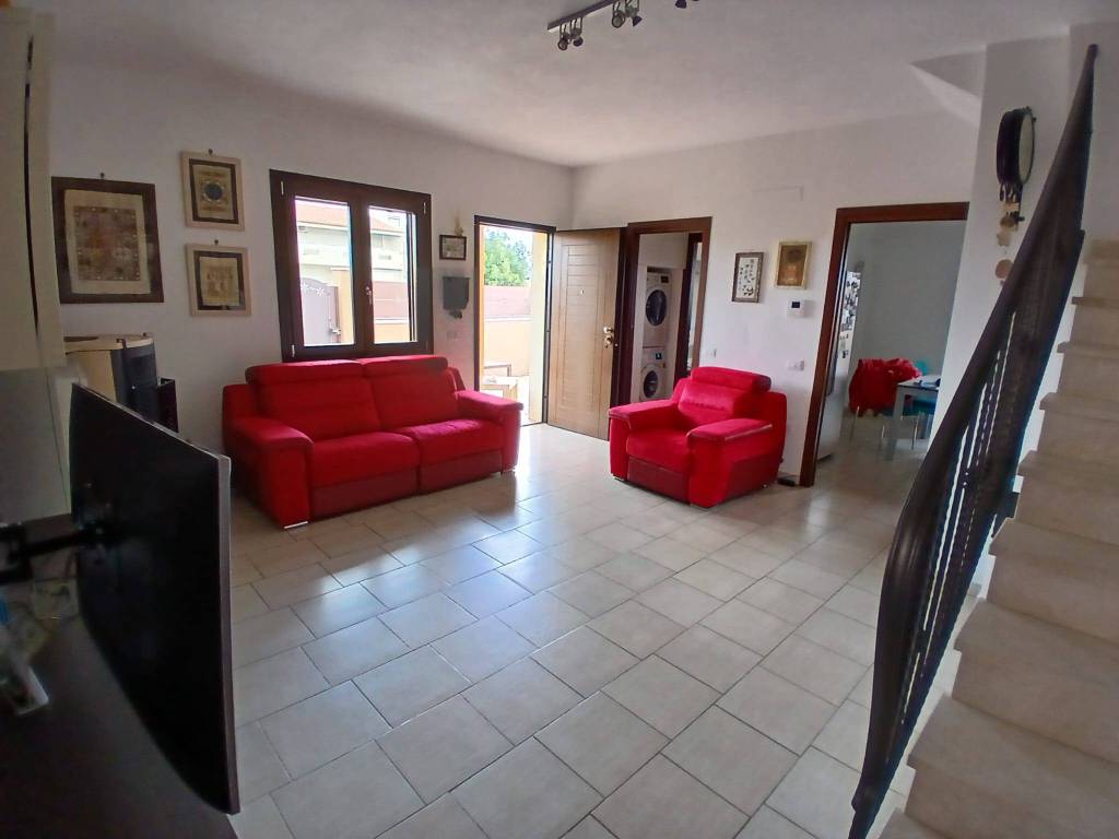 Villa a Dolianova in Via Lussu E. - Foto 3