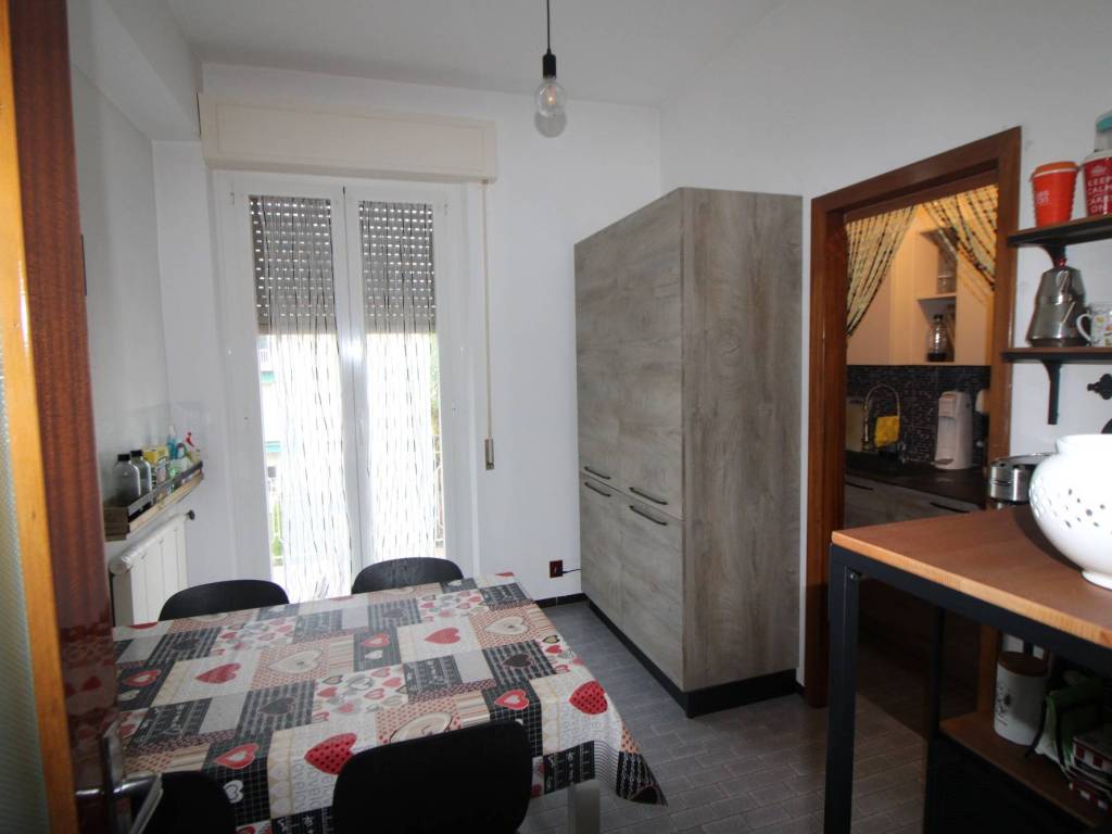 Appartamento a Jesi in Viale Giuseppe Verdi - Foto 2