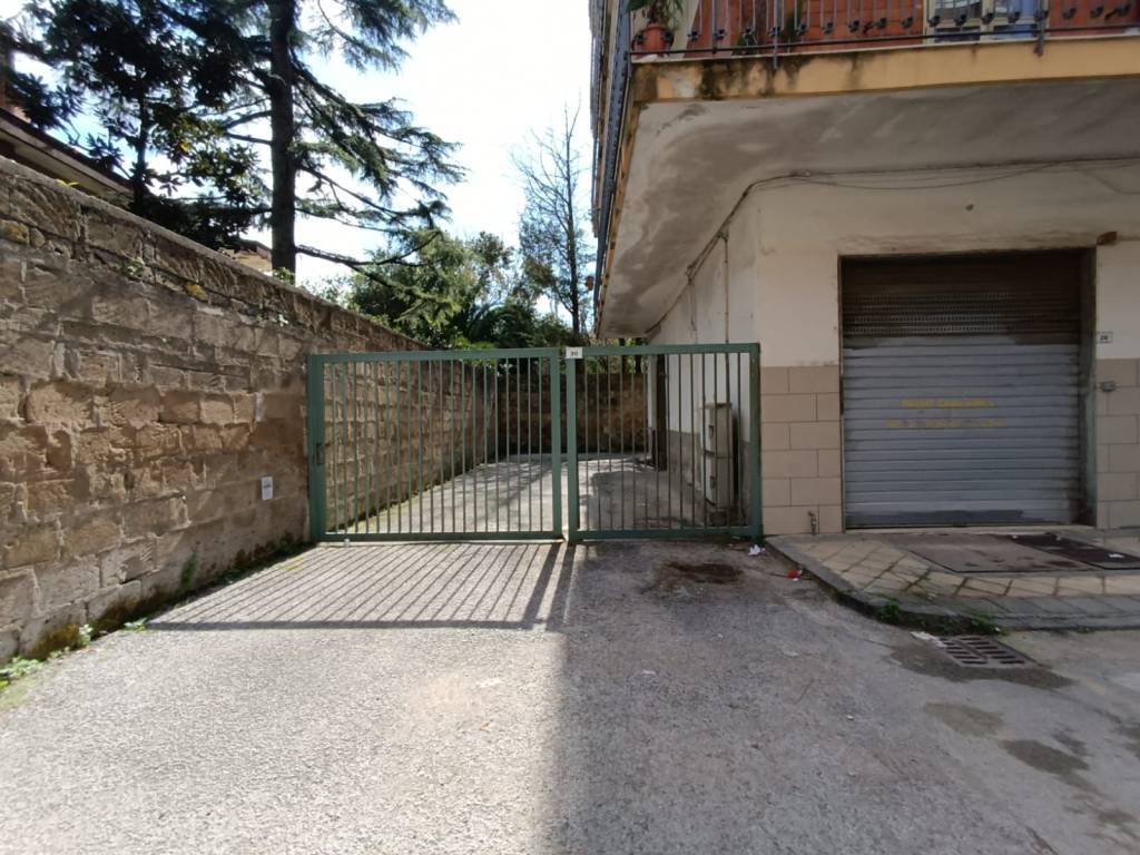 Box / garage a Pontecagnano faiano in Via San Francesco, 22 - Foto 1