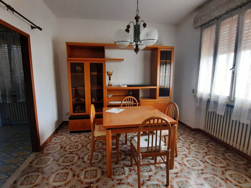 Villa a Polesella in Via 1 Maggio, 184 - Foto 3