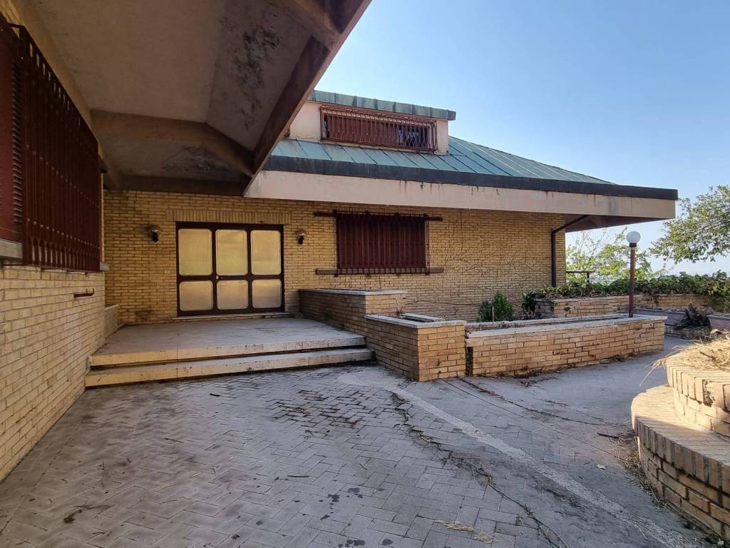 Villa a Chieti in Strada Provinciale Madonna della Vittoria - Foto 5